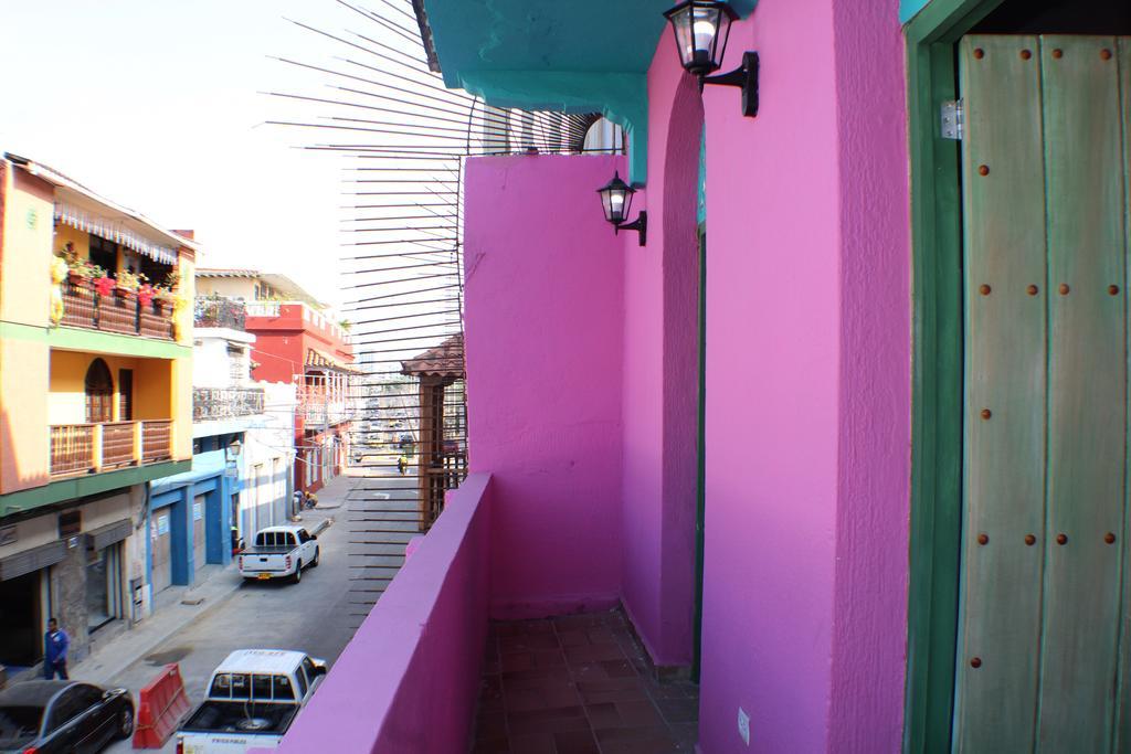Mi Llave Hostels Cartagena الغرفة الصورة